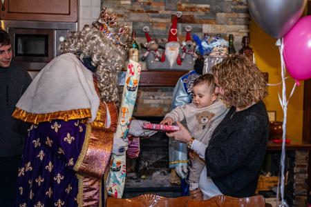 Imagen LOS REYES MAGOS VISITAN A LOS NIÑOS Y NIÑAS DE ALTORRICÓN